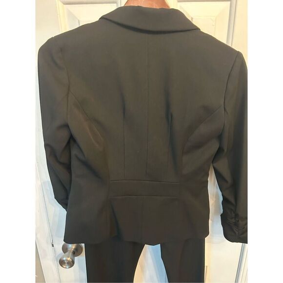 Express suit jacket and pants black pants work suit - jacket size 2, pants sz OR - Picture 5 of 9